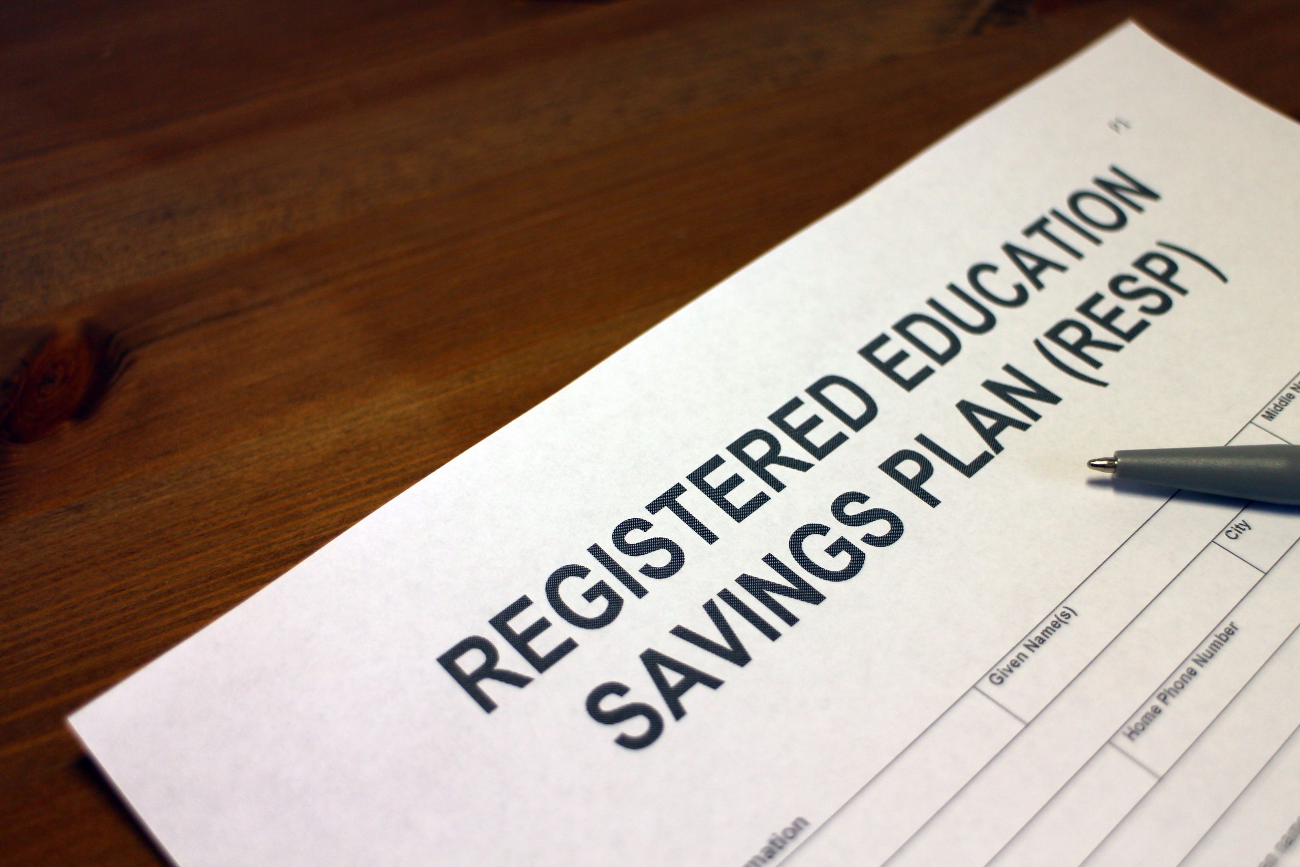 Smart Savings Strategies: A Comprehensive Guide to RESPs